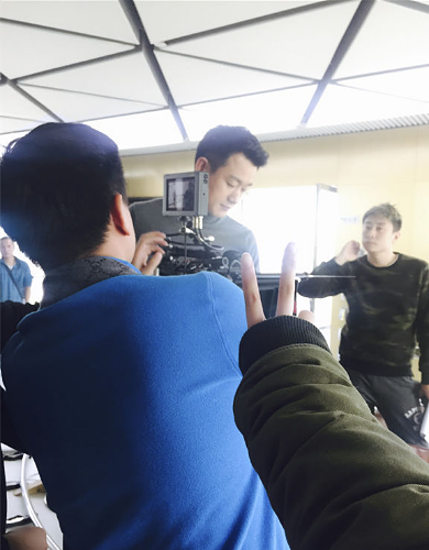 佟大为刘诗诗片场秀恩爱 网友:回家跪榴莲-大