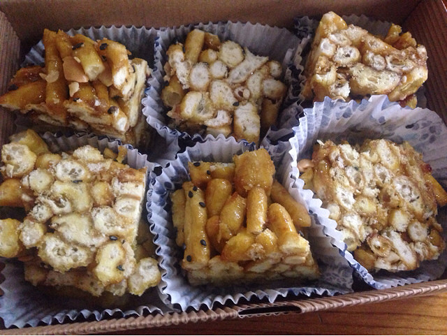【楚家私房菜】系列之一百：自制薩其馬


