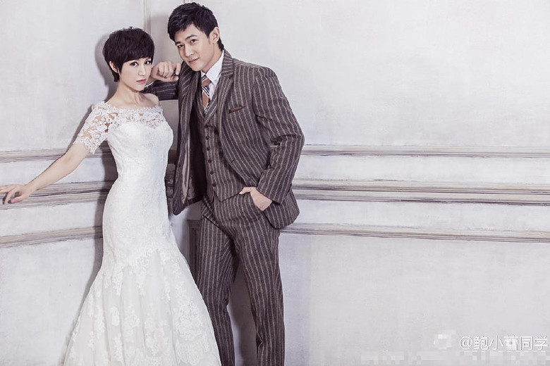 陆毅鲍蕾相爱二十年拍恩爱写真 越来越有夫妻相