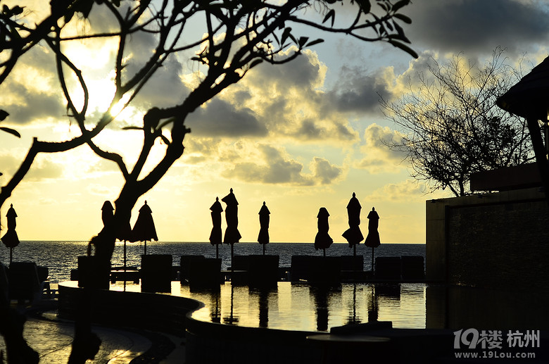 ҵĻӴ(ji)һqԪ⡰K÷uħ֮ã꣩