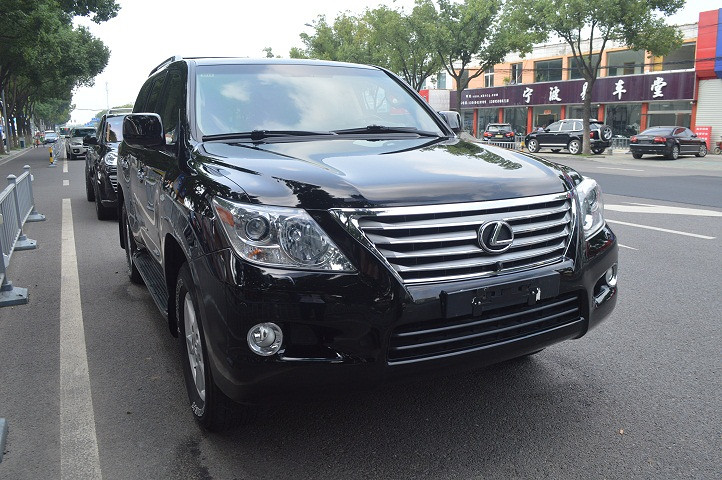 雷克萨斯lx570 by www.19lou.com 雷克萨斯lx570