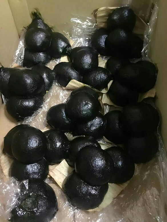 ׹