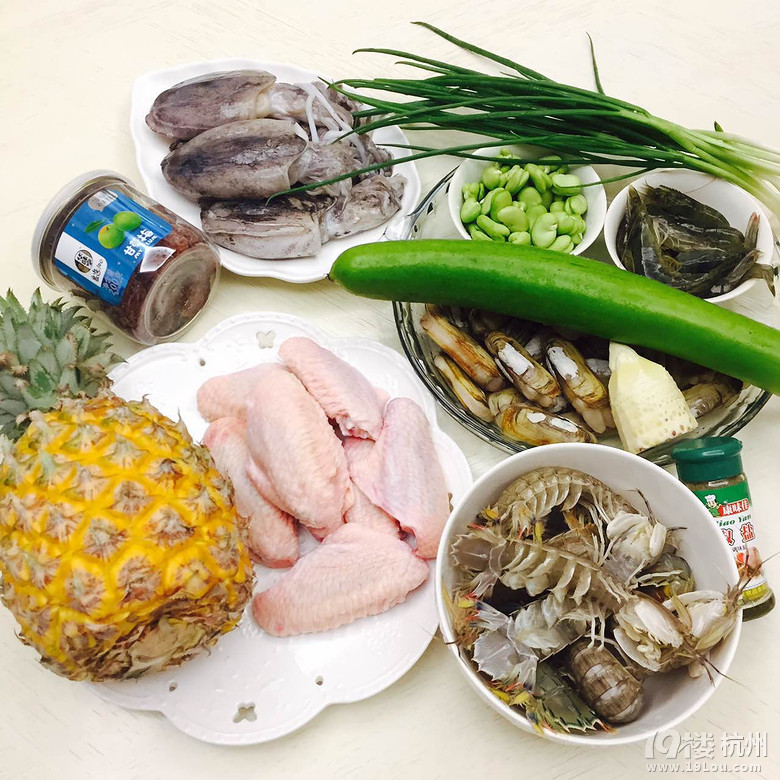 應(yīng)季的食材最給力----椒鹽苔香富貴蝦