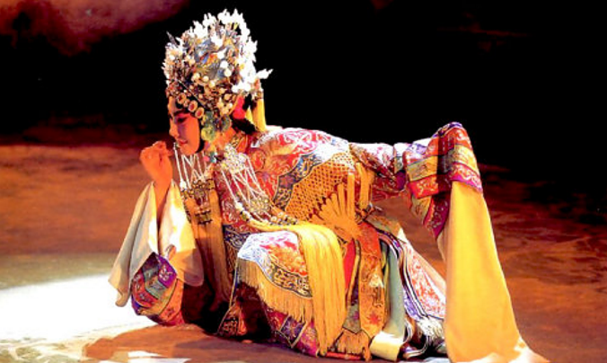 男星演旦角美过女人 安七炫扮白蛇获梅葆玖称赞