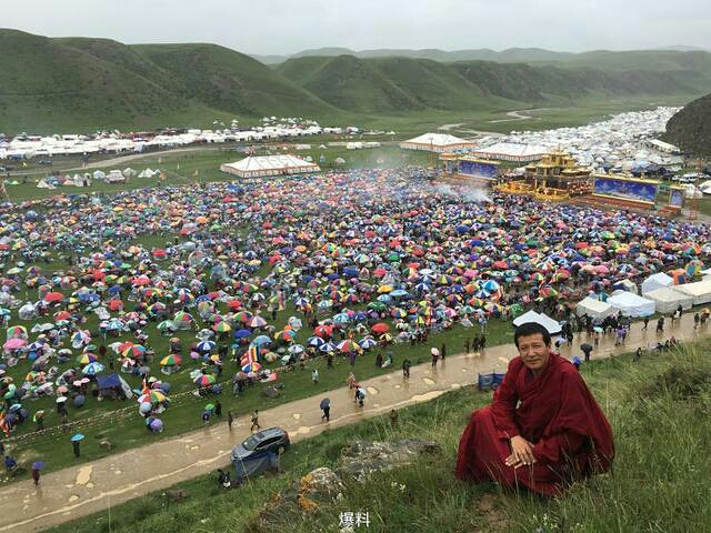 青海同德县桑赤寺大型法会.