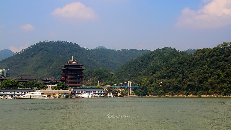 富春江