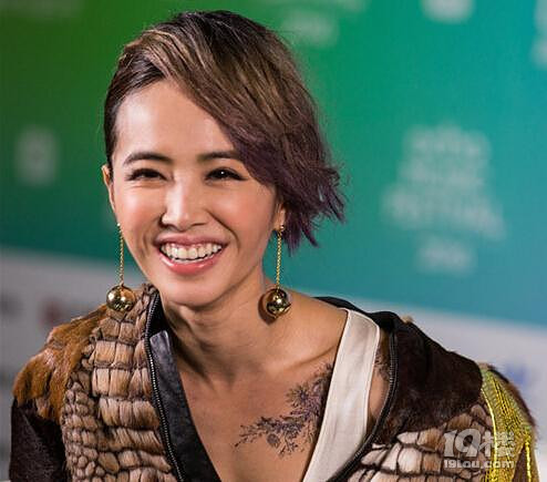 淋淋你變了！蔡依林的齊劉海和少女小揪揪惹得迷弟馬龍現(xiàn)場(chǎng)告白