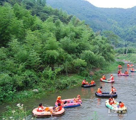 棠云西江漂流攻略 山水畫中的漂流