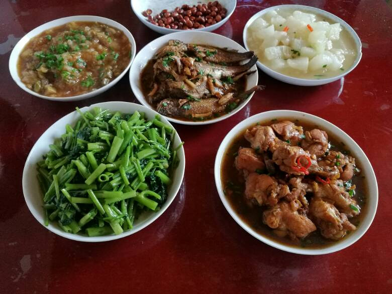 周末的晚餐吃起来