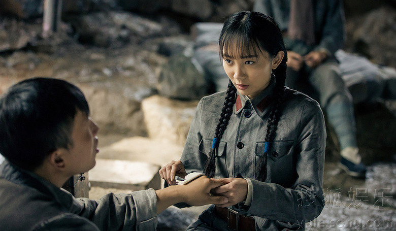"正午小花"孙梦佳《我是红军 再演反派人物