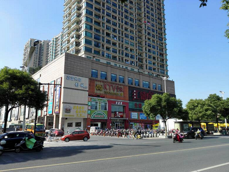 萧山市中心,地铁汇德隆超市边精装修酒店式公