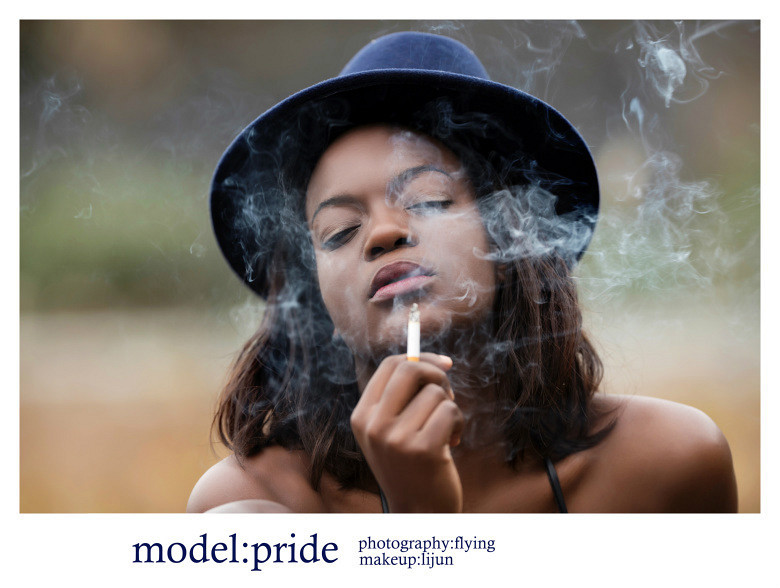 來自美國的黑妹子Pride