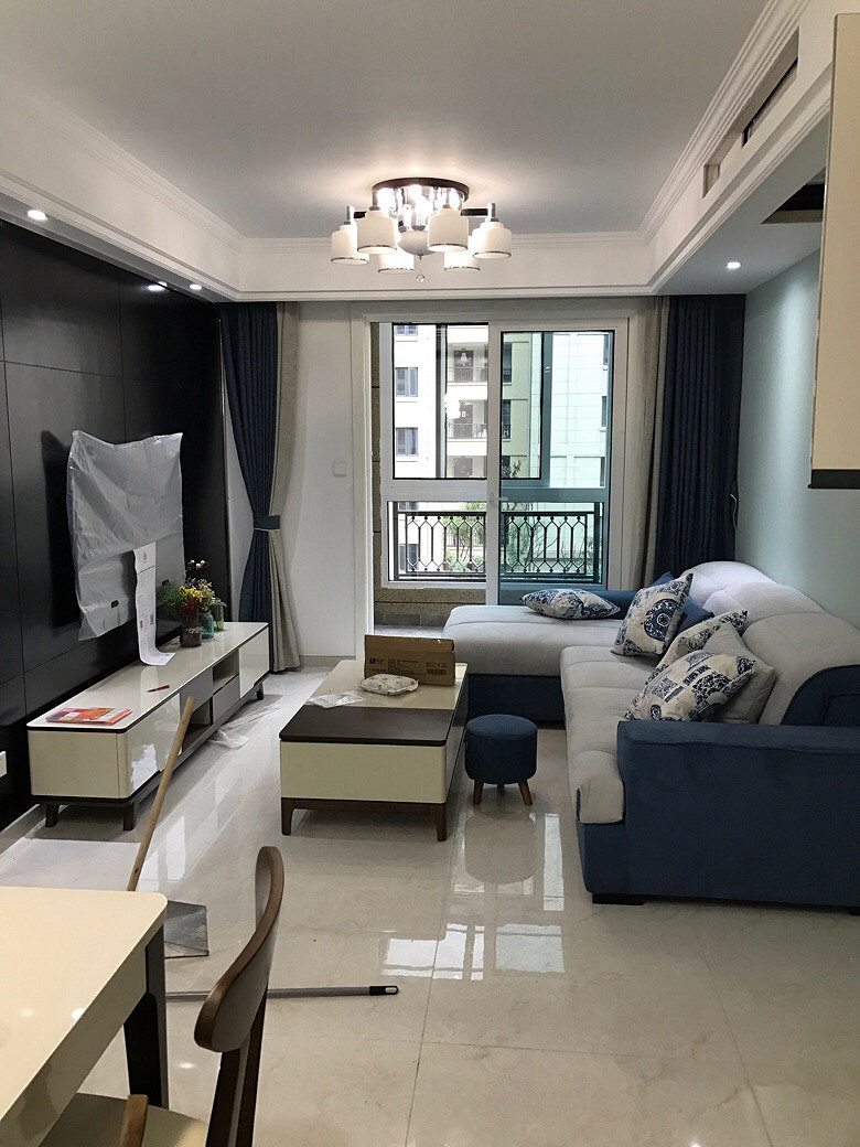 ��л��Ʒװ�޵��Ŷ�