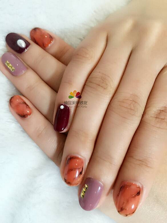 ����19¥��Ů������Ŷ�����ǲ²�����˭��