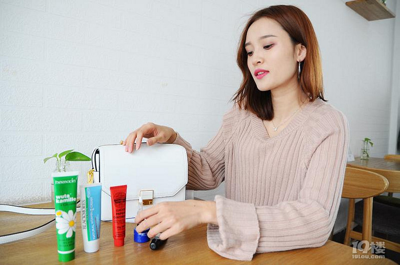 秒撕老同學(xué)|過年回家包包急救品