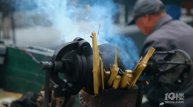 ul(xing)ɫ׌W(wng)tF(xin)ֱˣ