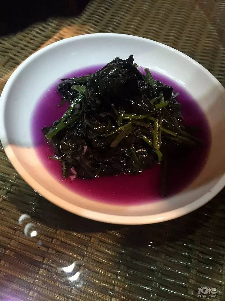 說去踏青結(jié)果迷路 誤打誤撞發(fā)現(xiàn)余杭徑山里的一家餐