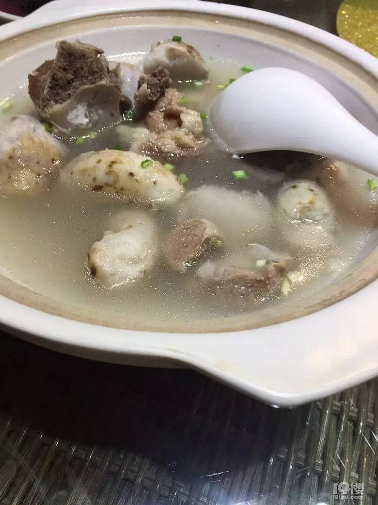 說去踏青結(jié)果迷路 誤打誤撞發(fā)現(xiàn)余杭徑山里的一家餐