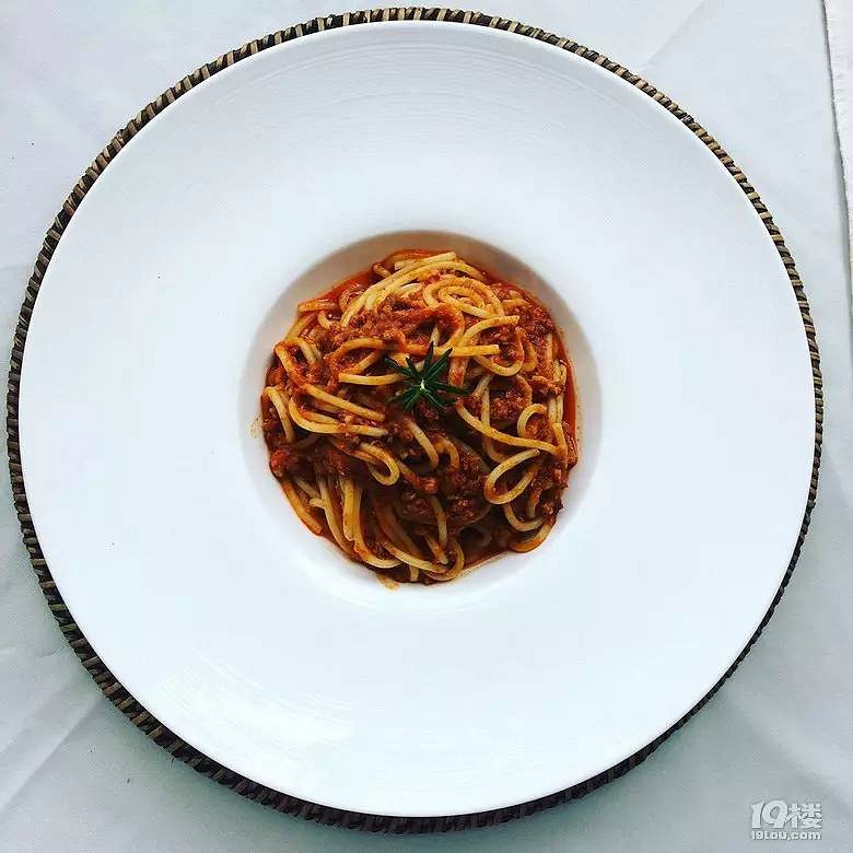 3個非常值得你翹班來的餐廳 但周末就不要來這湊熱鬧了