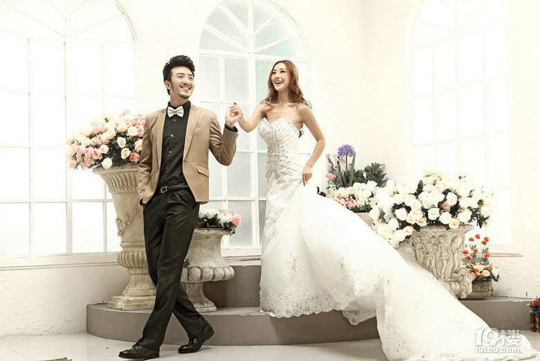 拍婚纱照穿什么内衣?什么内衣合适?