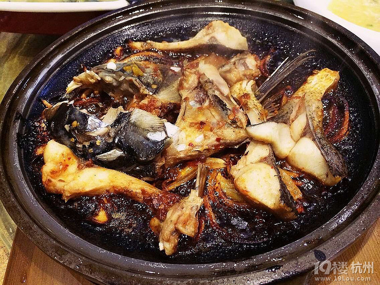 大腸里面包榴蓮，看到這個菜我就暈了！完全忘了西湖美景三月