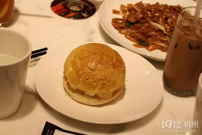 不必對著TVB劇里的美食流口水！這幾家店讓你一筷子夾到香港