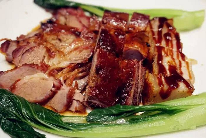不必對著TVB劇里的美食流口水！這幾家店讓你一筷子夾到香港