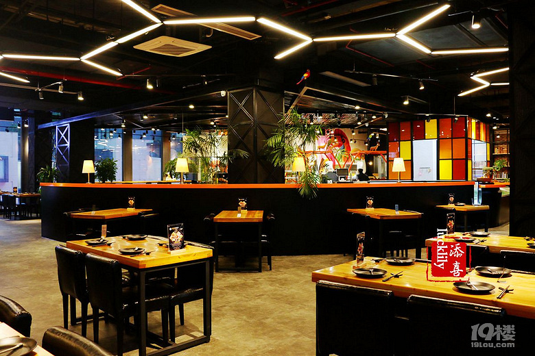 我不管，我還是個(gè)寶寶！兒童節(jié)必須要吃大餐，這3家大商場(chǎng)里的餐