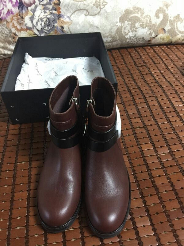 转小CK的鞋子跟包包,需要的快来_重庆跳蚤市