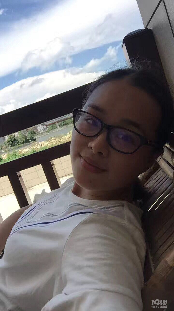 r