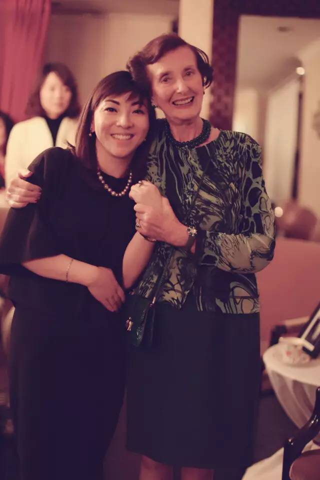 美国第一夫人的老师Miss Dally,给19楼的网友提