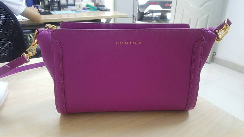 小CK包漂亮的玫红色转让_重庆闲置转让__杭