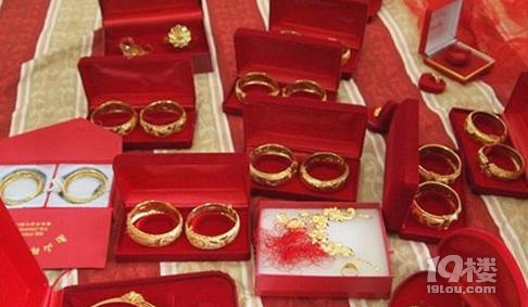 彩礼钱一般给多少合适 彩礼钱属于夫妻共同财