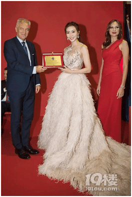 她是亚洲首位获威尼斯最佳女主的中国演员