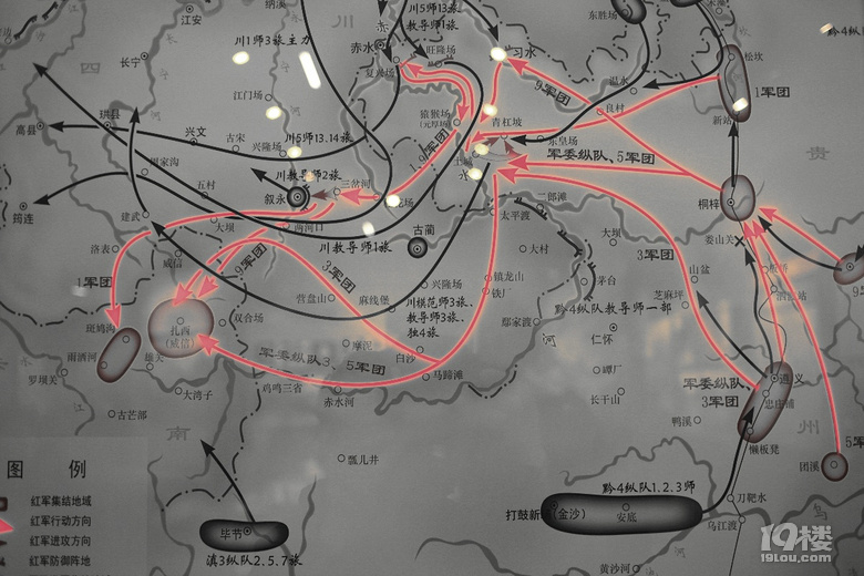 雄關(guān)漫道國慶游