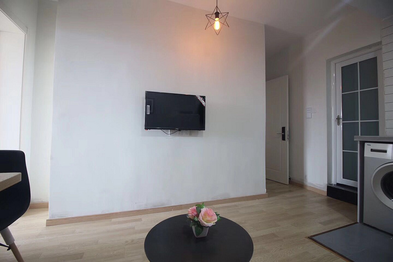 黄龙多套公寓出租2500到4500价格不等_杭州