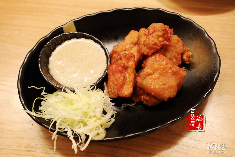 這家自成一派的日式拉面店，竟然可以“免費(fèi)續(xù)面”！再也不怕一碗