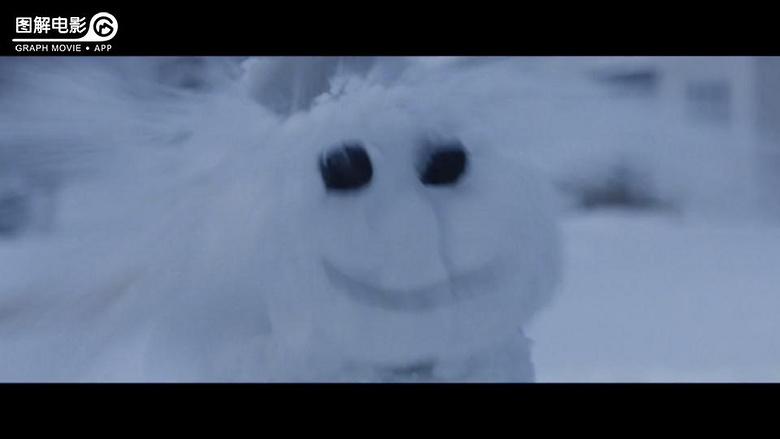 然而下一秒,雪人被爆头了雪人:伤心到变形(Д)