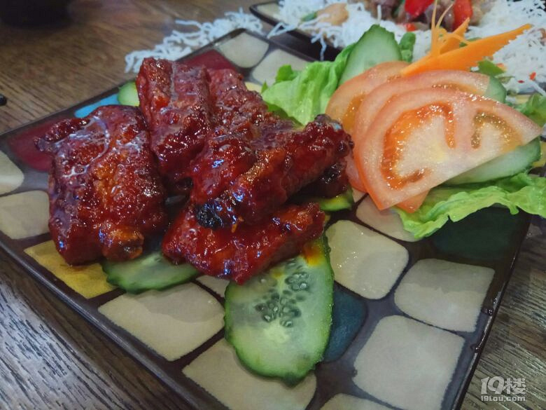 芽笼九巷那些鸡(/?\*)