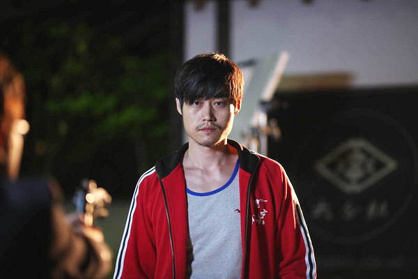 网大《不良街区》上线 张本煜出演老炮儿获好