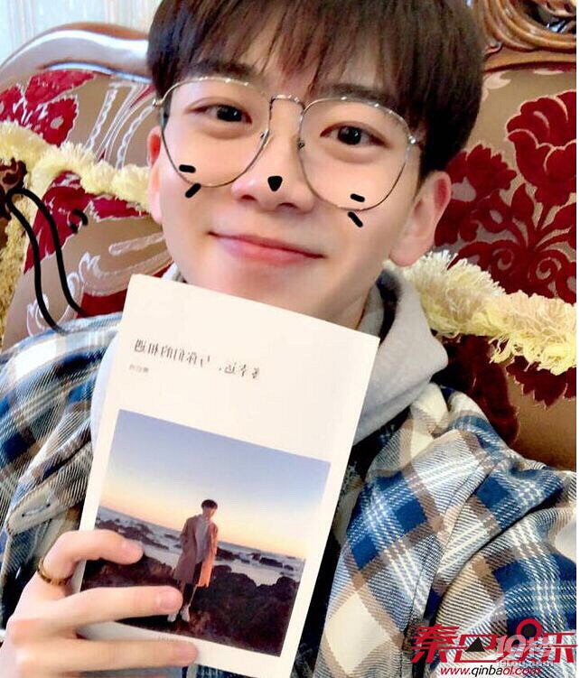 过气网红费启鸣为什么又红了?费启鸣为什么这