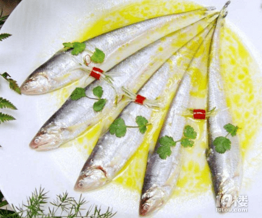 春來常熟，一口一個(gè)春天，口“�！毙囊病案！�