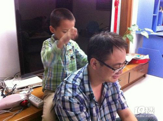 敲小背是什么意思?敲背方法有哪些?