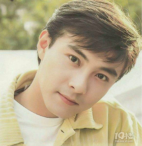 张卫健为什么剃光头(揭秘)张卫健光头背后的辛