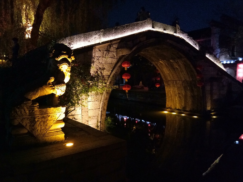 2018 · 夜南潯