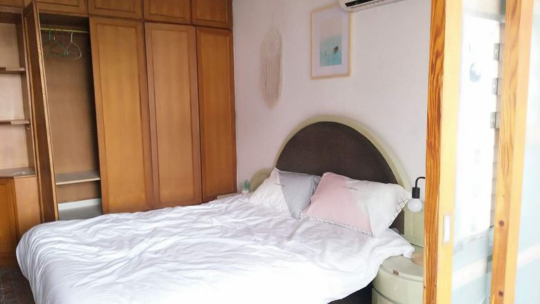 莫干山路633号 三房 一厅一厨一卫 7楼 楼梯房