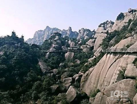 江西的睡美人，人見人愛的靈山
