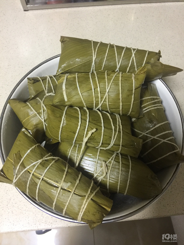 【曬粽子】什么都在變唯獨(dú)吃粽子沒變 端午到了來曬粽子