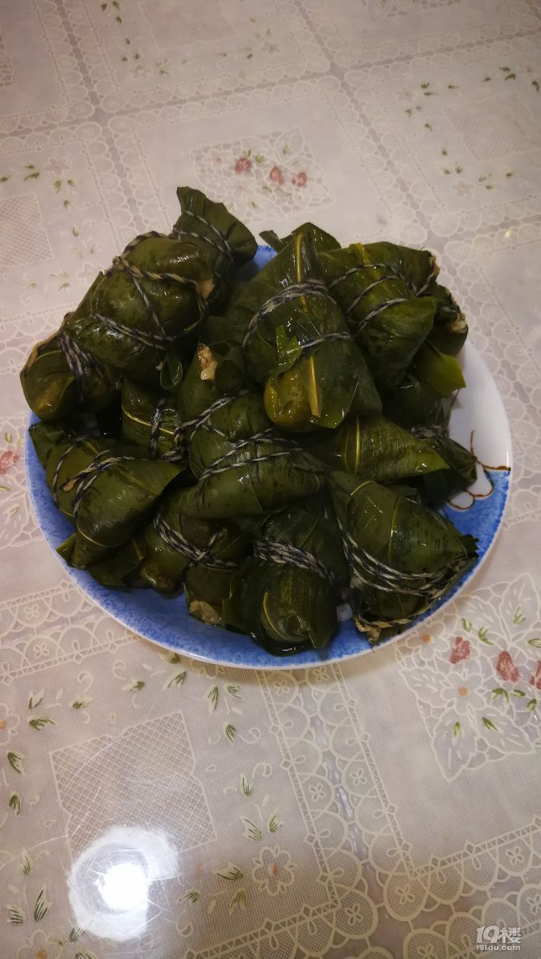 【曬粽子】什么都在變唯獨(dú)吃粽子沒變 端午到了來曬粽子