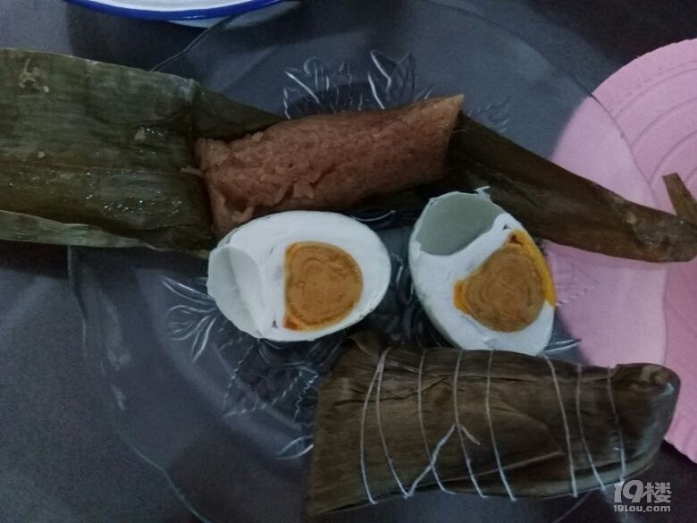 【曬粽子】什么都在變唯獨(dú)吃粽子沒變 端午到了來曬粽子